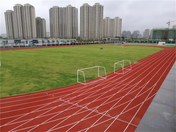 乌海市塑胶跑道维修塑胶跑道翻新 - 一站式服务